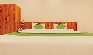 Treebo Silver Stallion