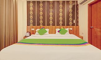 Treebo Silver Stallion