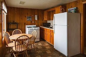 Walters Resort on Lake Ida