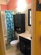 Sensational 2 Bedroom Getaway in Florence Hall