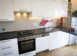 Cute 1 Bedroom Apartment in La Spezia