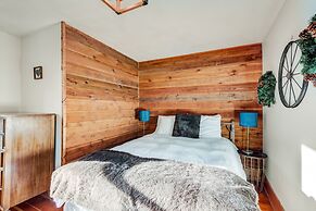 Rocky Mountain House - Sleeps 23