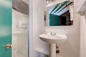 Rocky Mountain House - Sleeps 23