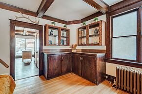 Rocky Mountain House - Sleeps 23