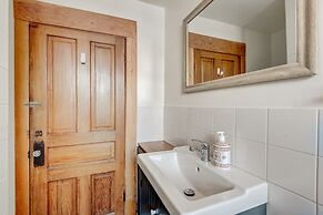 Rocky Mountain House - Sleeps 23