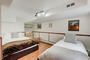 Rocky Mountain House - Sleeps 23