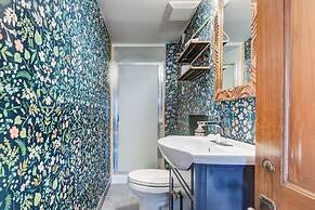 Rocky Mountain House - Sleeps 23