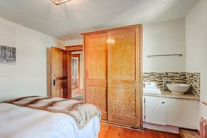 Rocky Mountain House - Sleeps 23