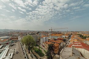 Downtown Grand Tower View by Vacationy