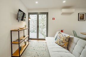 Courtyard Oporto Design Apartment L With Terrace