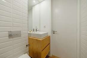 Courtyard Oporto Design Apartment L With Terrace