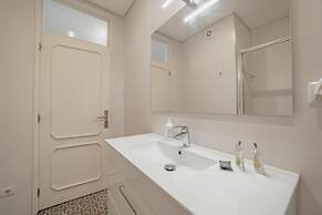 Downtown Design With Balcony