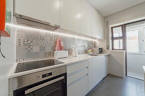 Downtown Design With Balcony