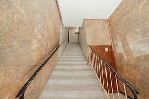 Downtown Design With Balcony