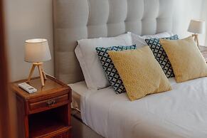 Downtown Design With Balcony