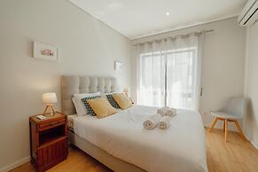 Downtown Design With Balcony