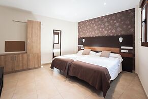 Apartamentos Reyes Católicos