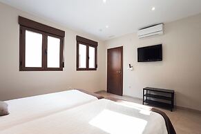 Apartamentos Reyes Católicos