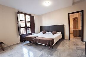 Apartamentos Reyes Católicos