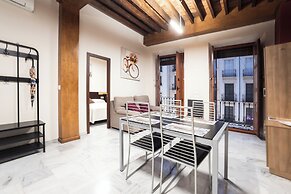 Apartamentos Reyes Católicos