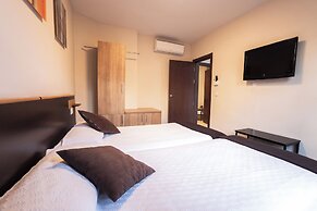 Apartamentos Reyes Católicos