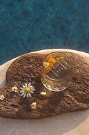 Izz Getaway – Adults Only