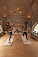 Izz Getaway – Adults Only