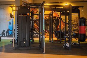 Izz Getaway – Adults Only