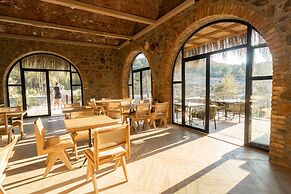 Izz Getaway – Adults Only