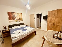 Aysultan Stone House