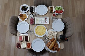 Aysultan Stone House