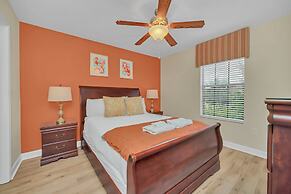 Perfect for Families! Comfortable Villa With Private Pool Area, Close 