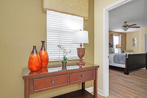 Perfect for Families! Comfortable Villa With Private Pool Area, Close 