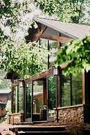 Sylvan Valley Lodge & Cellars
