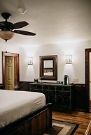 Sylvan Valley Lodge & Cellars
