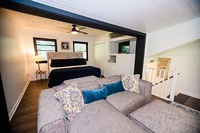Sylvan Valley Lodge & Cellars