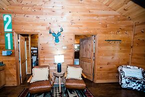Sylvan Valley Lodge & Cellars