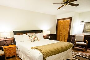 Sylvan Valley Lodge & Cellars