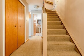 CENTRALLY Located 3-Br Home | TRUE Ski In/Out | FREE access to Pools &