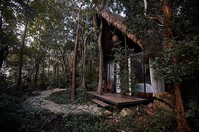 Kapok Bacalar – Plant Based Hotel