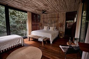 Kapok Bacalar – Plant Based Hotel