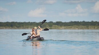 Kapok Bacalar – Plant Based Hotel