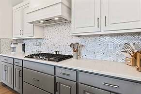 The Piers at Desert Color Combo #43 and #47 by RedAwning