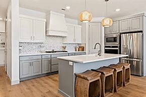 The Piers at Desert Color Combo #43 and #47 by RedAwning