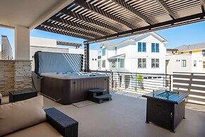 The Piers at Desert Color Combo #43 and #47 by RedAwning