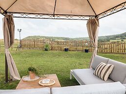 Farm View Lodge