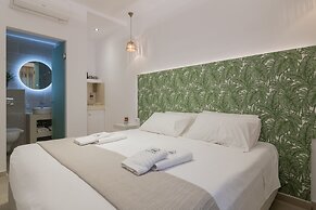 Suncourt Lux Rooms