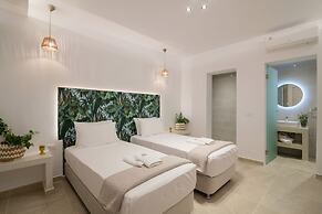 Suncourt Lux Rooms