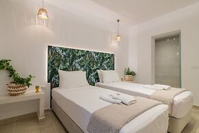 Suncourt Lux Rooms