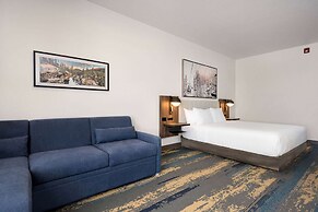 La Quinta Inn & Suites by Wyndham Denver Parker